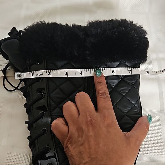 Aldo Women's Laralima Tall Quilted Lace-Up Faux Fur Trim Waterproof Boots 6 Blac - Picture 15 of 16